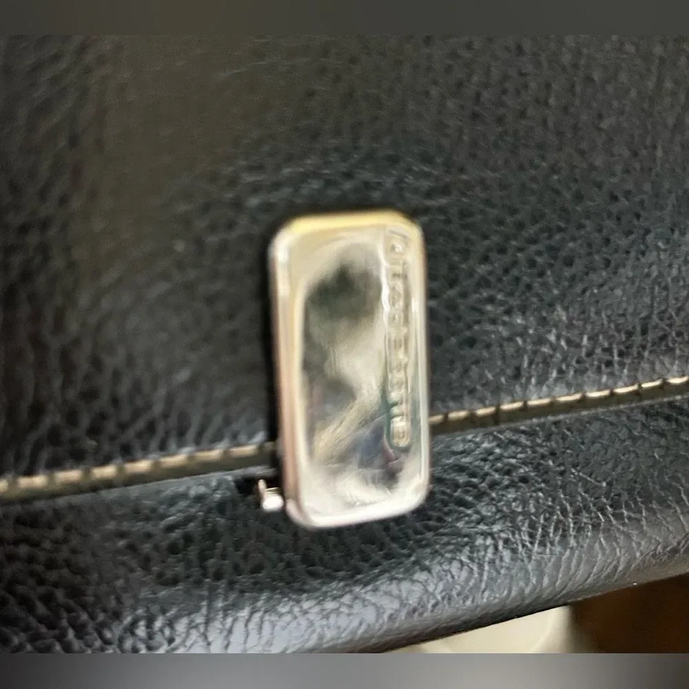 Liz Claiborne Black Leather Wallet NEW Multiple Compartments